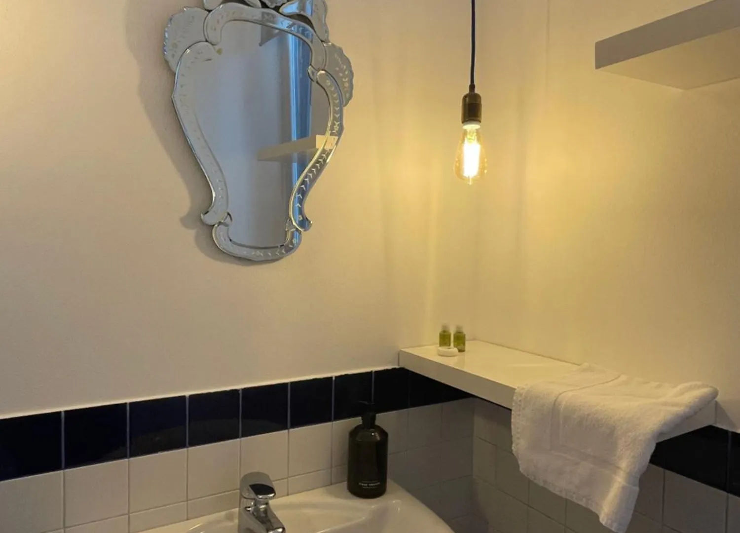 Elegante Bilocale De Angeli - Mirable Pm Apartment Milan