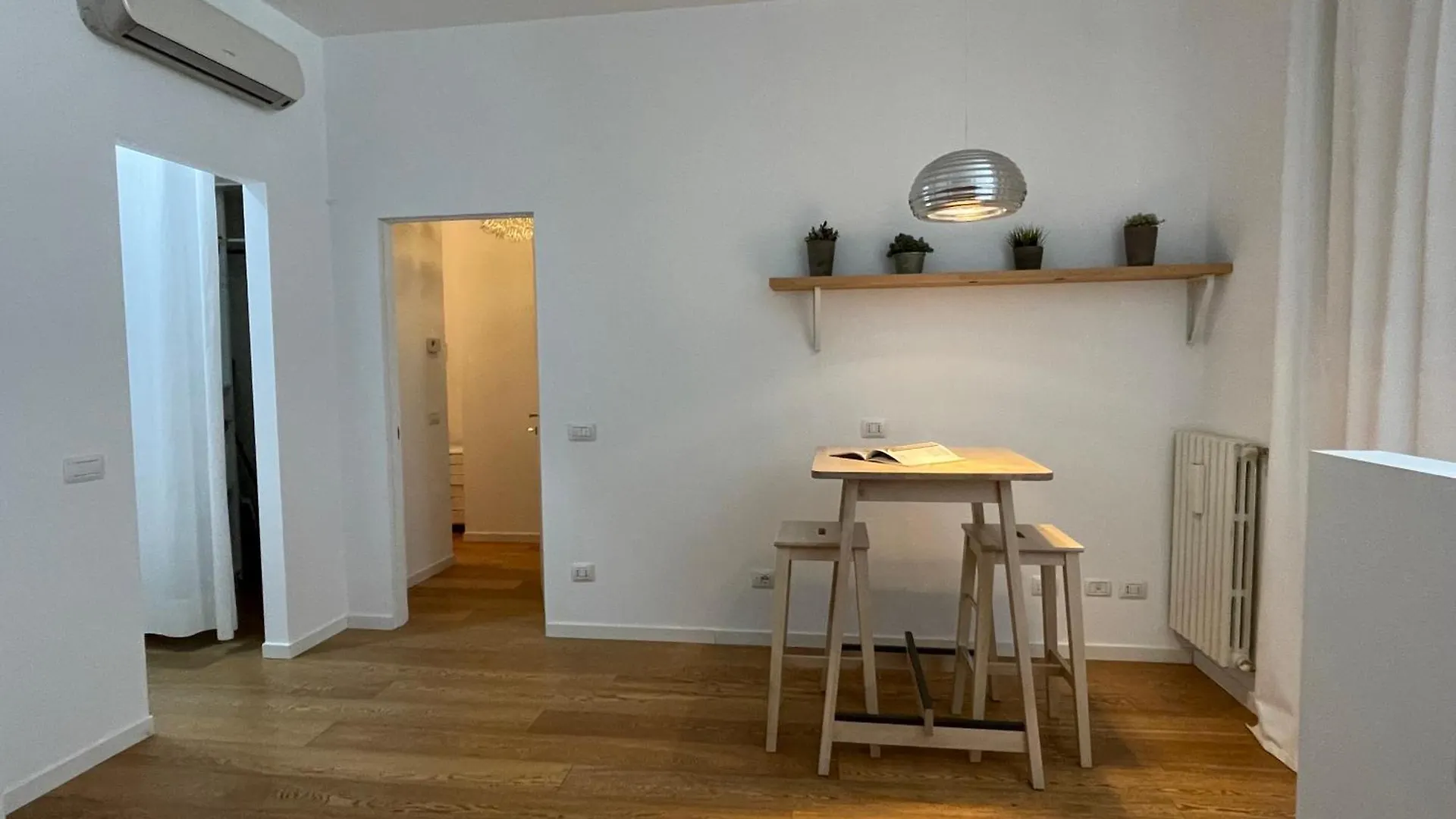 Elegante Bilocale De Angeli - Mirable Pm location